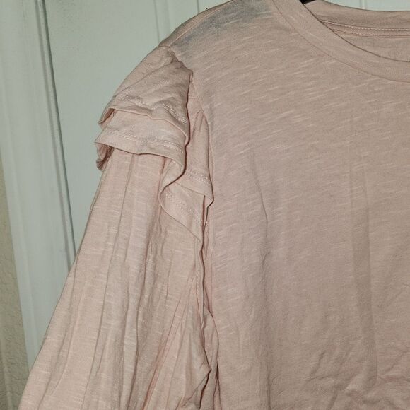 NWT a.n.a. A New Approach Pink Peachy Keen Ruffle Long Sleeve Shirt - Picture 3 of 4
